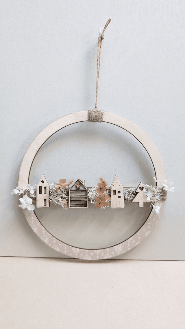 Couronne de Noël en bois
